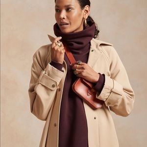 Banana republic funnel neck sweatshirt